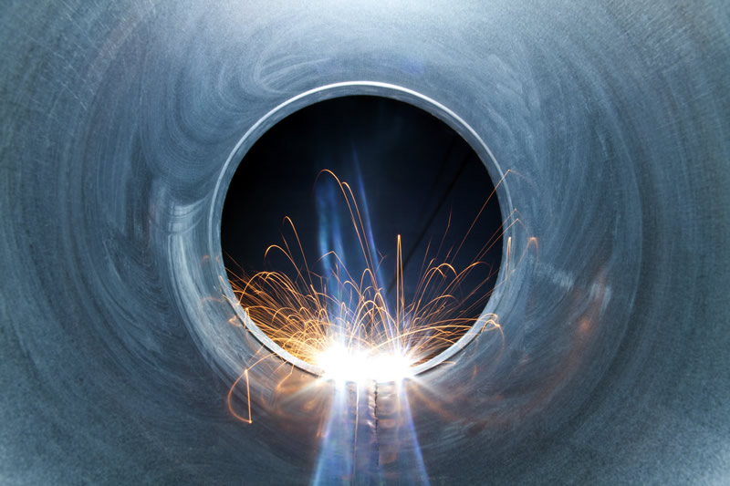 Weld sparks in the tube